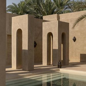 Bab Al Shams Desert resort y Spa